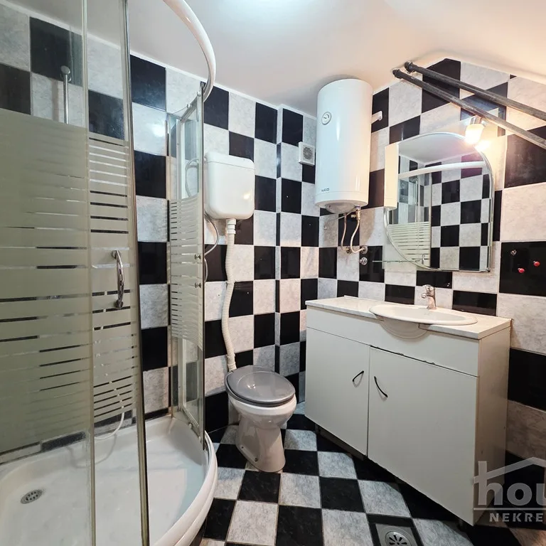 Troiposoban stan na prodaju, Nova Detelinara, Novi Sad, 56m², Prizemlje, 130.000 €