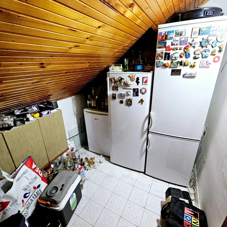 Troiposoban stan na prodaju, Nova Detelinara, Novi Sad, 99m², 3. sprat, 205.000 €
