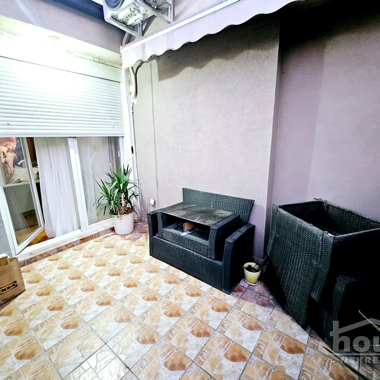 Trosoban stan na prodaju, Salajka, Novi Sad, 75m², 150.000 €