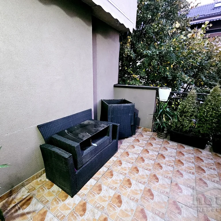 Trosoban stan na prodaju, Salajka, Novi Sad, 75m², 150.000 €