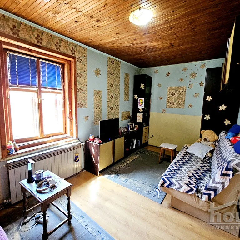 Trosoban stan na prodaju, Gradić, Novi Sad, 73m², 1. sprat, 150.000 €