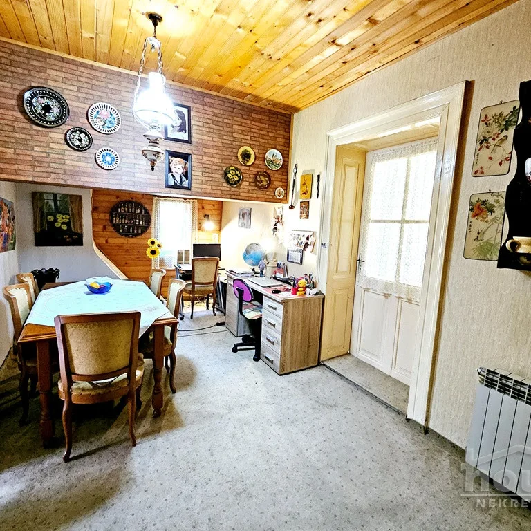 Trosoban stan na prodaju, Gradić, Novi Sad, 73m², 1. sprat, 150.000 €