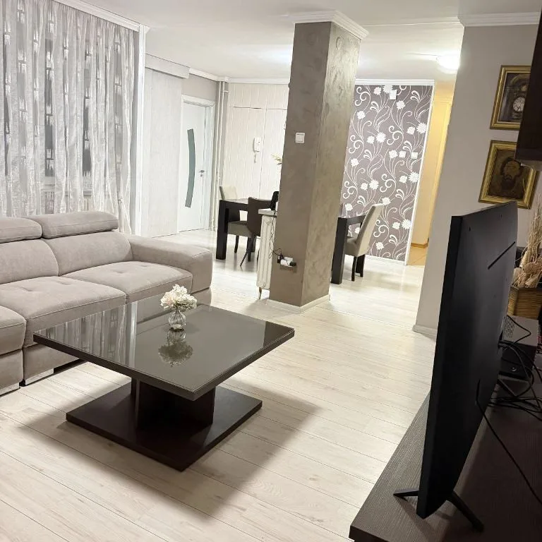 Stan Prodaja Novi Sad  78 m2