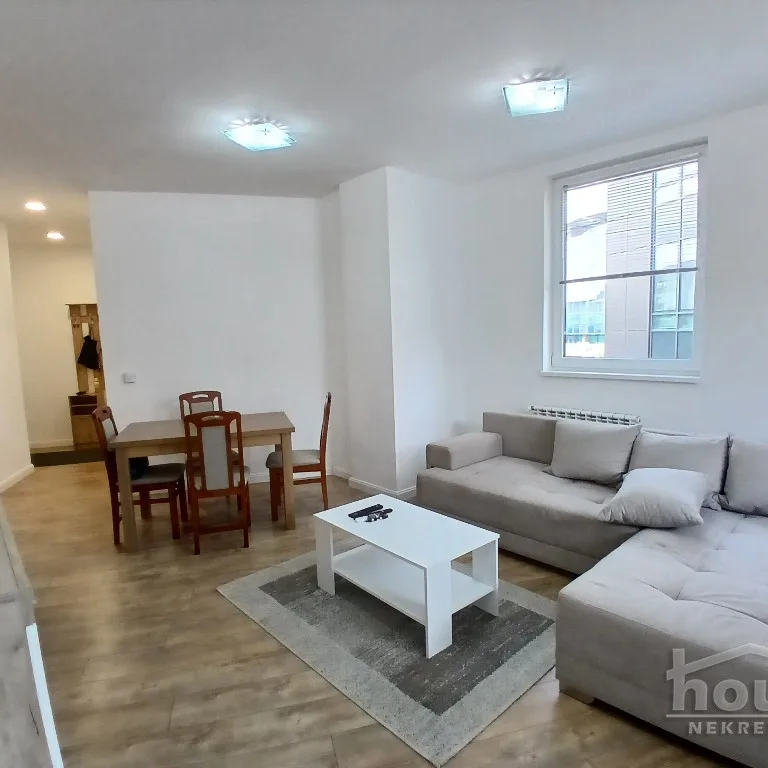 Stan Prodaja Novi Sad  57 m2