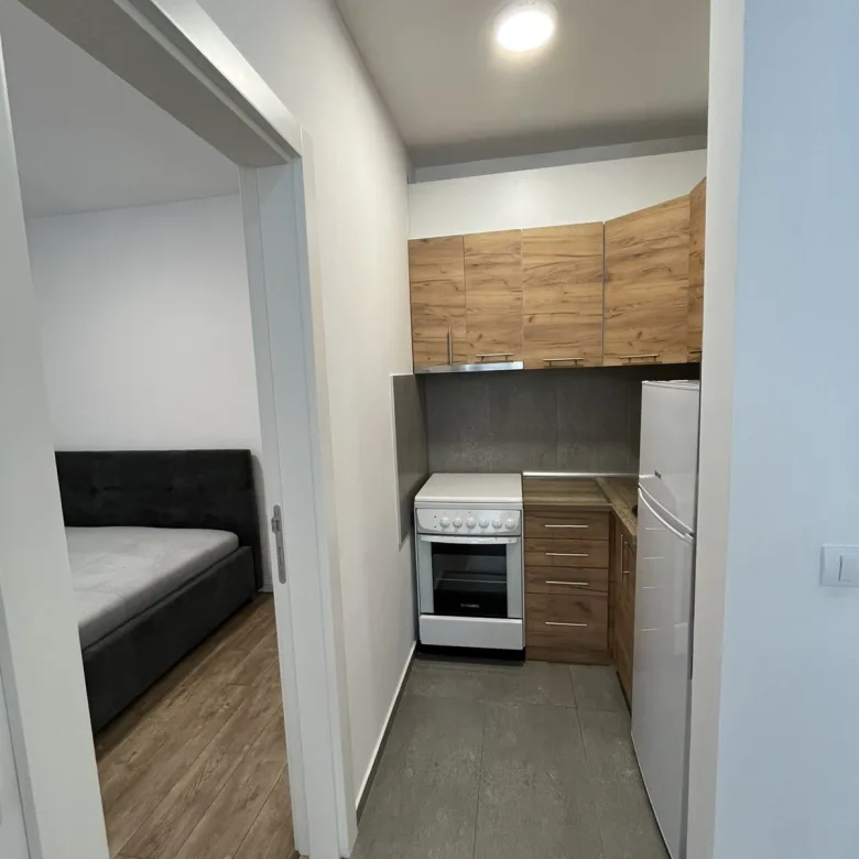 Trosoban stan na prodaju, Sajmište, Novi Sad, 57m², 2. sprat, 182.400 €