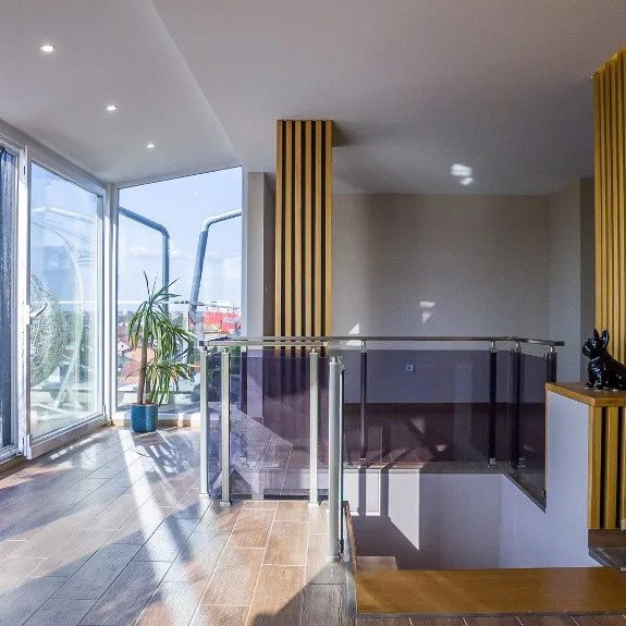 Četvorosoban stan na prodaju, Bulevar Patrijarha Pavla, Novi Sad, 172m², 451.000 €