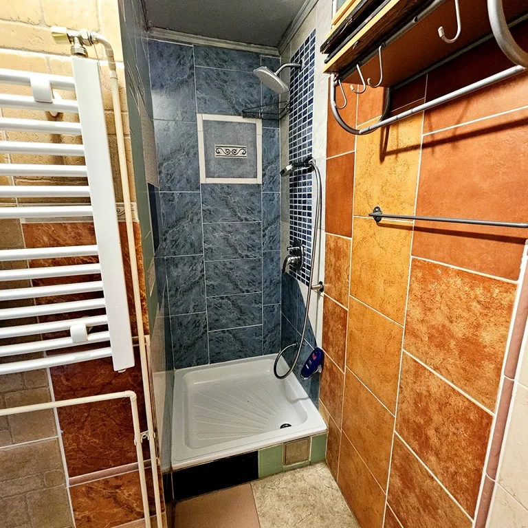 Četvorosoban stan na prodaju, Centar, Novi Sad, 128m², 3. sprat, 250.000 €