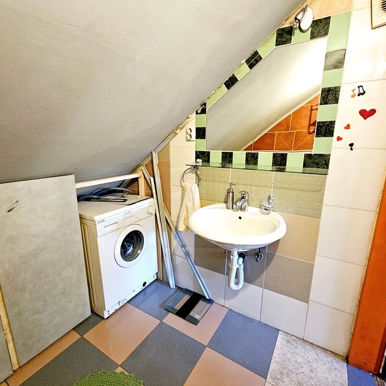 Četvorosoban stan na prodaju, Centar, Novi Sad, 128m², 3. sprat, 250.000 €