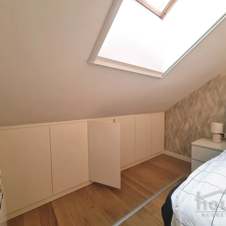 Četvorosoban stan na prodaju, Petrovaradin, Novi Sad, 103m², 3. sprat, 300.000 €