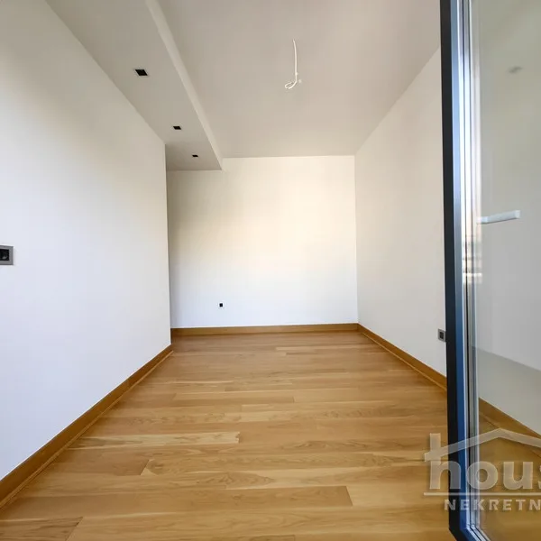 Četvorosoban stan na prodaju, Cara Dušana, Novi Sad, 245m², 600.000 €