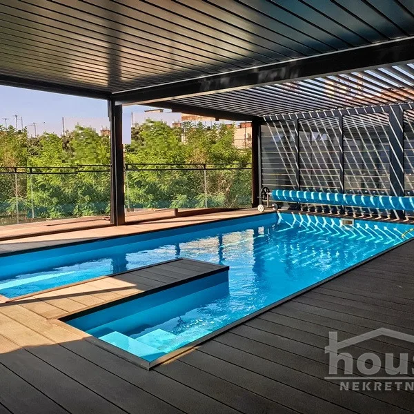 Četvorosoban stan na prodaju, Cara Dušana, Novi Sad, 245m², 600.000 €
