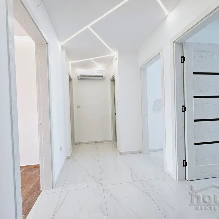 Stan Prodaja Novi Sad  133 m2