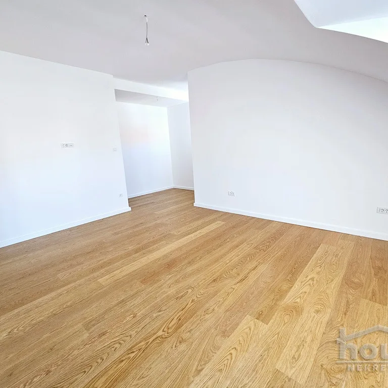 Stan Prodaja Novi Sad  104 m2