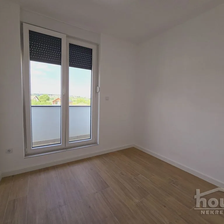 Četvorosoban stan na prodaju, Petrovaradin, Novi Sad, 72m², 1. sprat, 155.750 €