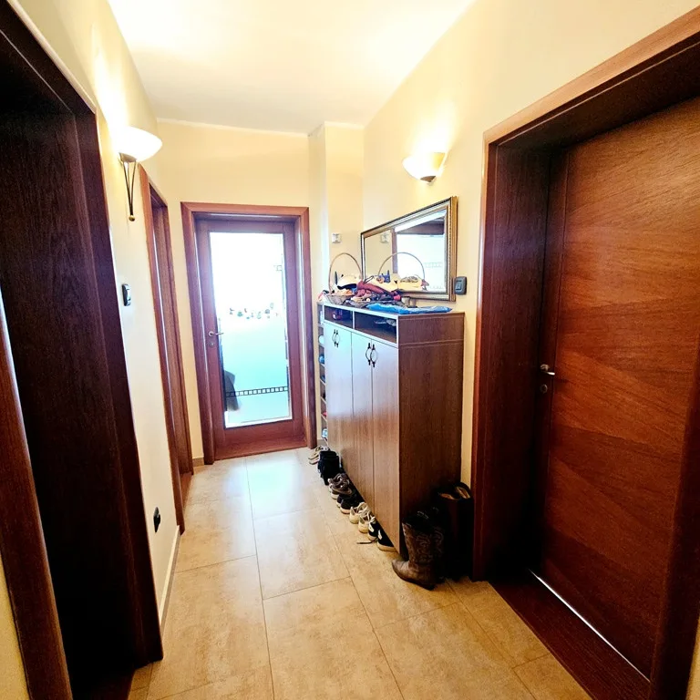 Četvorosoban stan na prodaju, Grbavica, Novi Sad, 115m², 2. sprat, 289.000 €