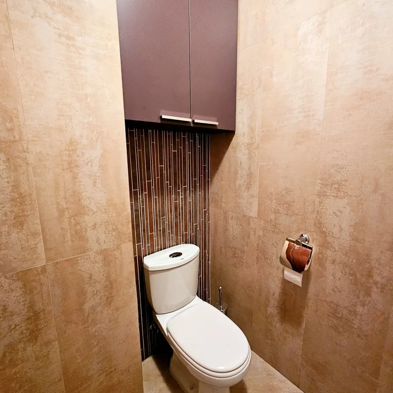 Četvorosoban stan na prodaju, Grbavica, Novi Sad, 115m², 2. sprat, 289.000 €