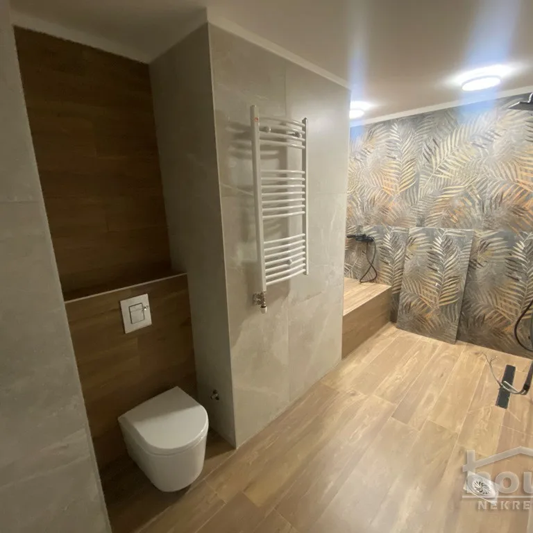 Četvorosoban stan na prodaju, Liman 4, Novi Sad, 144m², 7. sprat, 270.000 €