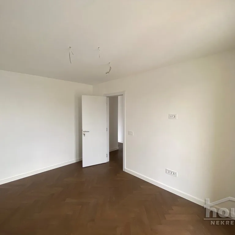 Četvorosoban stan na prodaju, Liman 4, Novi Sad, 144m², 7. sprat, 270.000 €