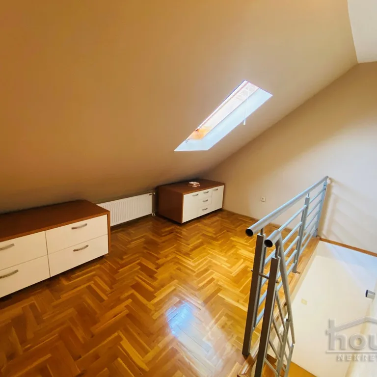 Petosoban stan na prodaju, Centar, Novi Sad, 102m², 3. sprat, 200.000 €