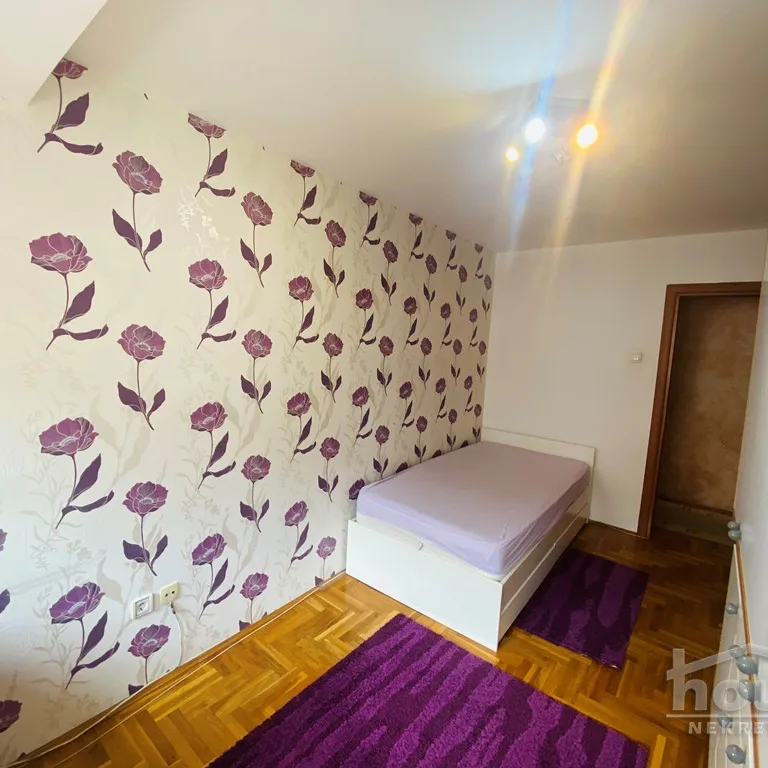 Petosoban stan na prodaju, Centar, Novi Sad, 102m², 3. sprat, 200.000 €