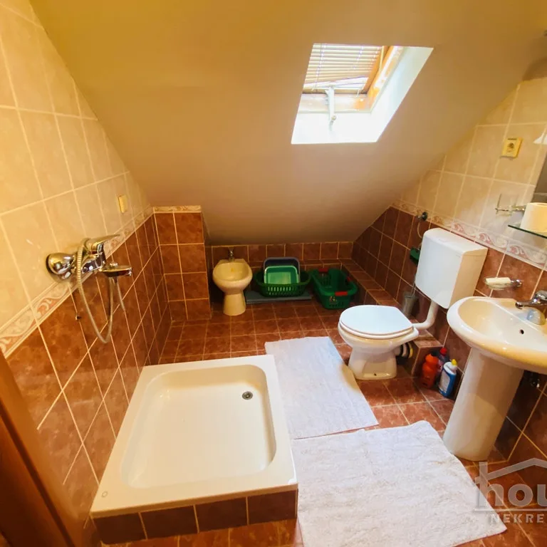 Petosoban stan na prodaju, Centar, Novi Sad, 102m², 3. sprat, 200.000 €
