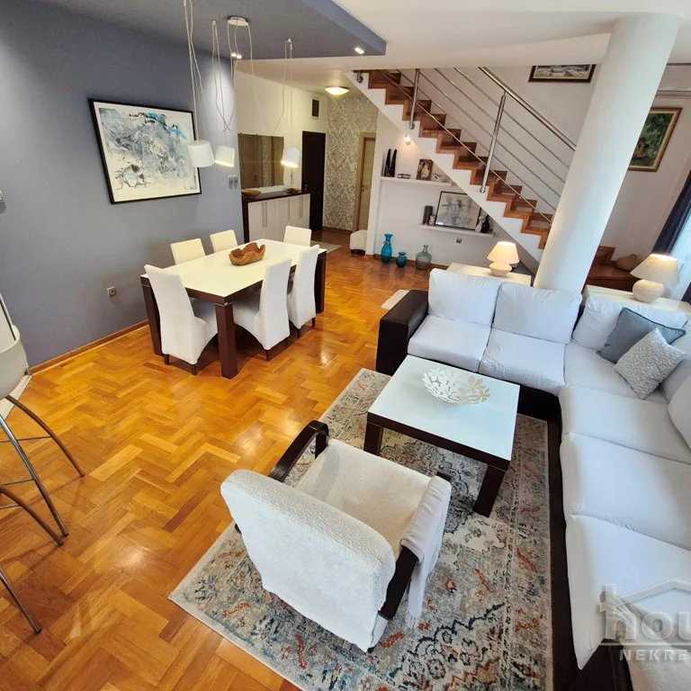 Višesoban stan na prodaju, Centar, Novi Sad, 144m², 6. sprat, 432.000 €