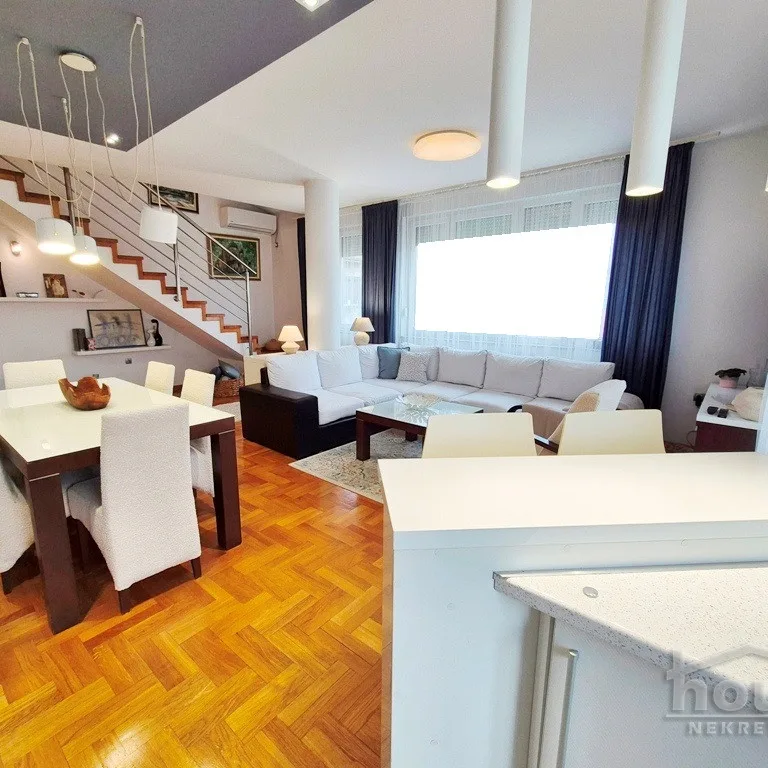 Višesoban stan na prodaju, Centar, Novi Sad, 144m², 6. sprat, 432.000 €