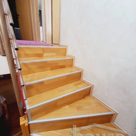 Trosoban stan na prodaju, Centar, Novi Sad, 76m², 190.000 €