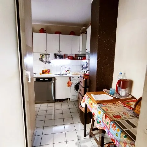 Troiposoban stan na prodaju, Bulevar Oslobođenja, Novi Sad, 86m², 339.900 €