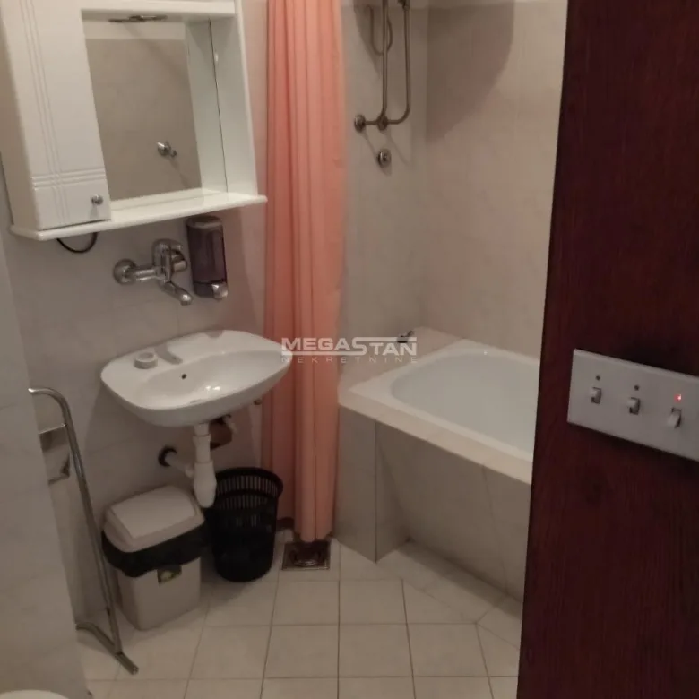Kuća za izdavanje, Bulbulder, Beograd, 542m², 3.000 €/mes