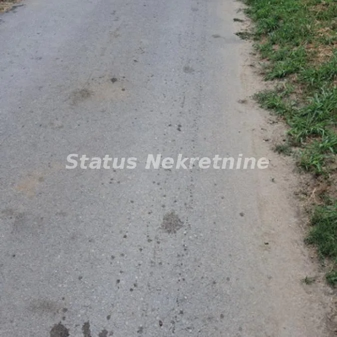 Plac Izdavanje Novi Sad  0 m2