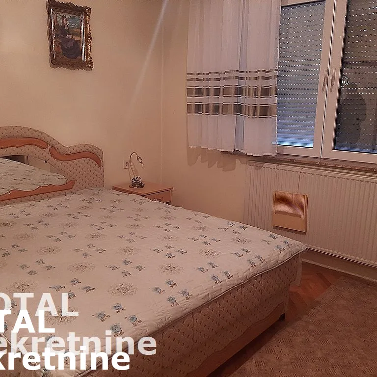 Kuća Prodaja Novi Sad Sadovi 270 m2