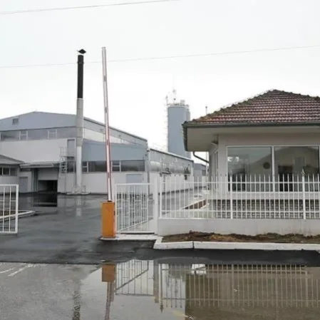 Lokal na prodaju, Veliko Gradište, 3053m², 4.200.000 €