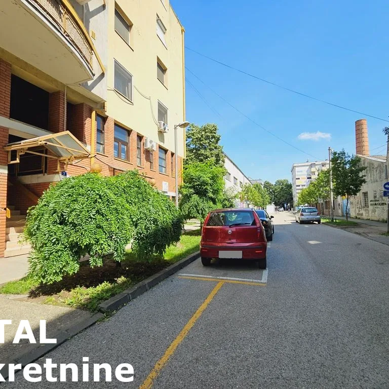 Garaža Prodaja Novi Sad  24 m2