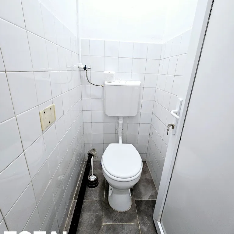 Lokal za izdavanje, Tatarsko Brdo, Novi Sad, 190m², 1.200 €/mes