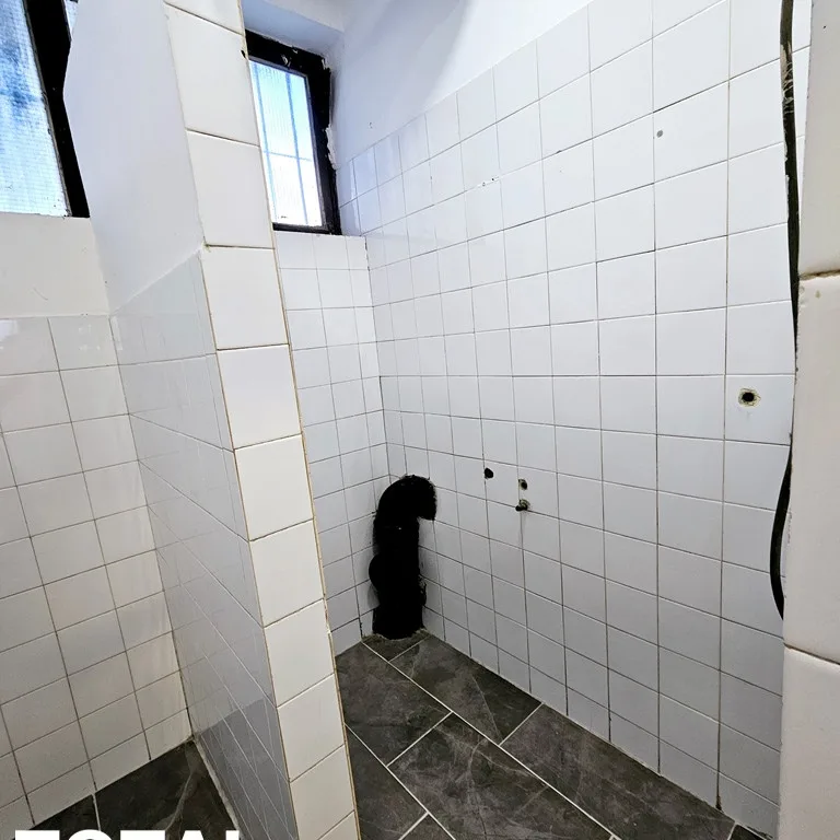 Lokal za izdavanje, Tatarsko Brdo, Novi Sad, 190m², 1.200 €/mes