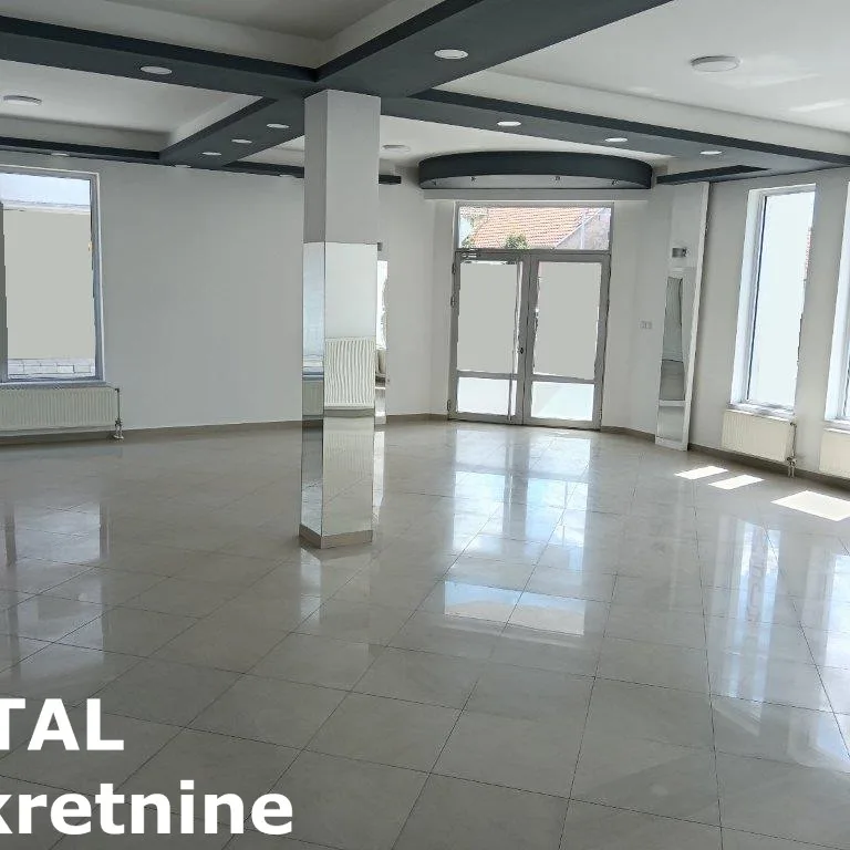 Lokal Prodaja Ruma  390 m2