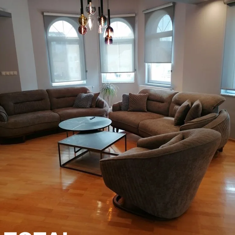 Lokal na prodaju, Ruma, 390m², 412.000 €