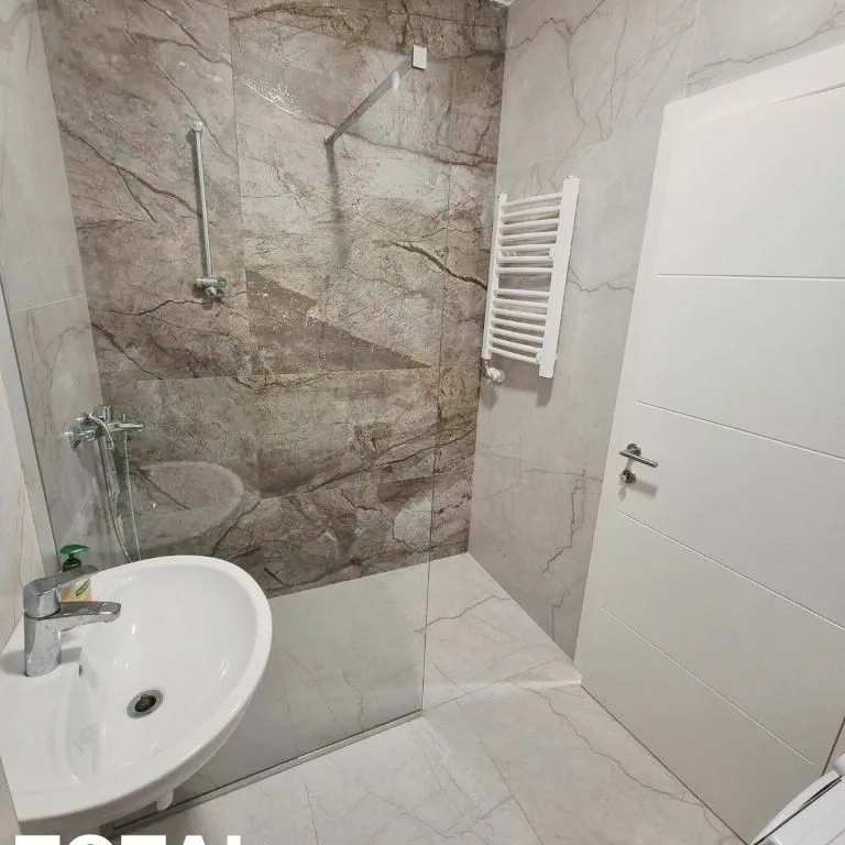 Stan Prodaja Novi Sad  40 m2