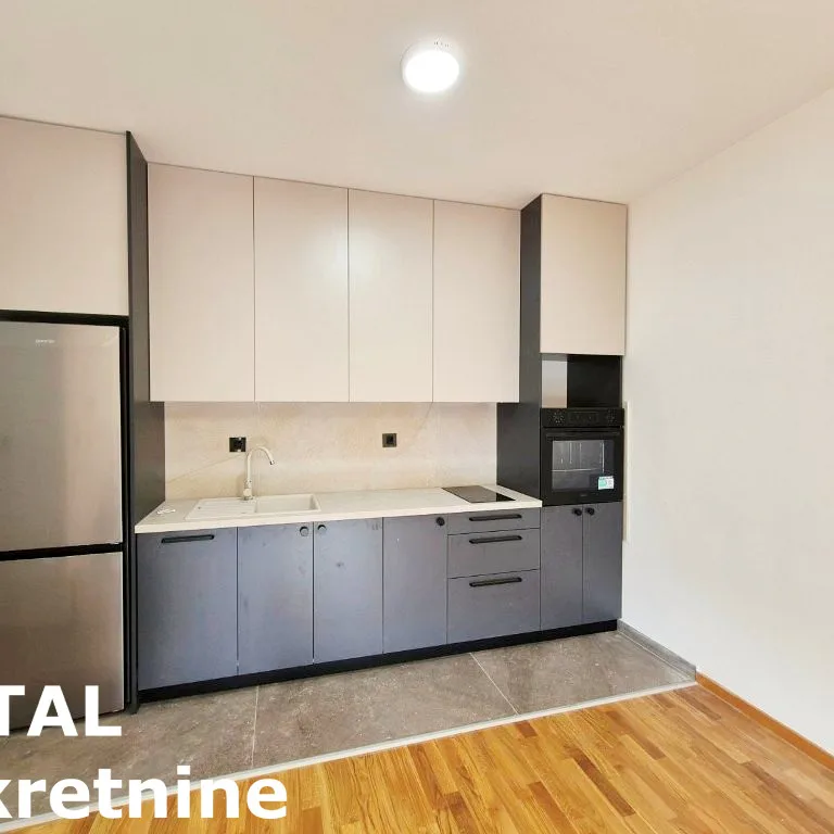 Stan Prodaja Novi Sad  40 m2