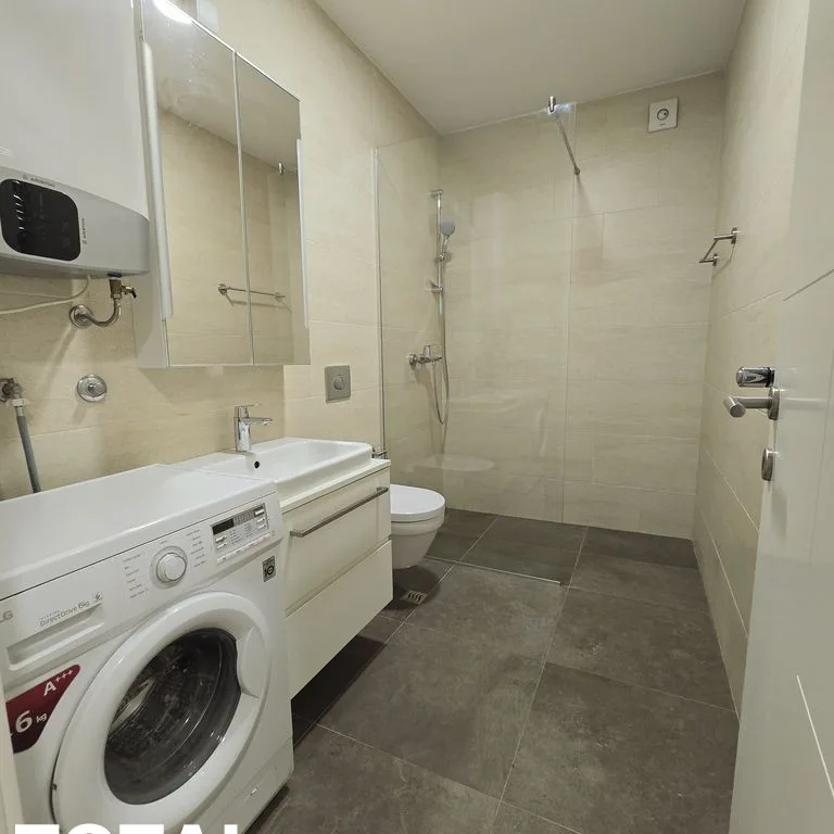 Dvoiposoban stan na prodaju, Centar, Novi Sad, 49m², 1. sprat, 250.000 €
