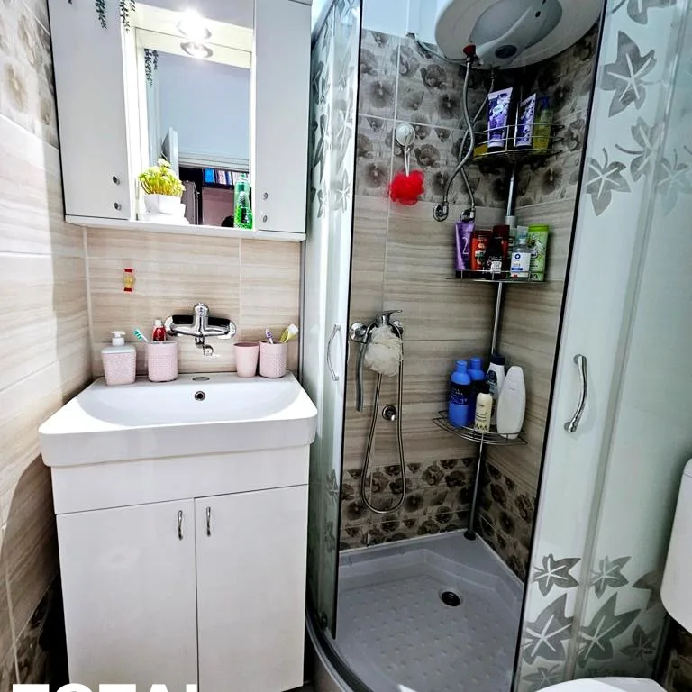 Dvosoban stan na prodaju, Detelinara, Novi Sad, 43m², 4. sprat, 120.000 €