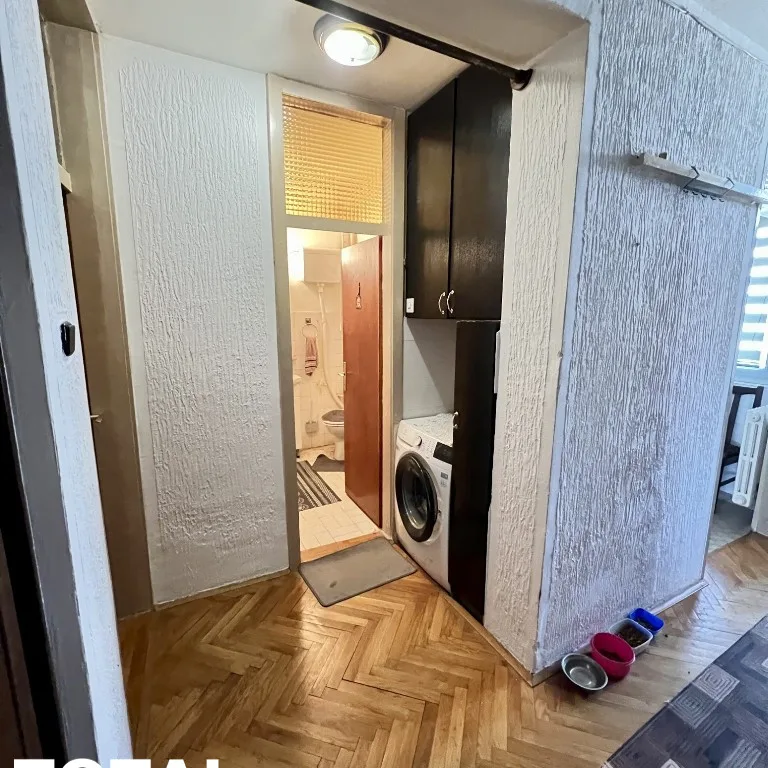 Trosoban stan na prodaju, Čelarevo, Bačka Palanka, 58m², 1. sprat, 69.000 €