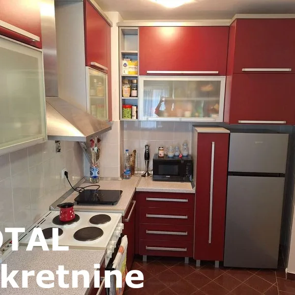 Trosoban stan na prodaju, Salajka, Novi Sad, 71m², 2. sprat, 160.000 €