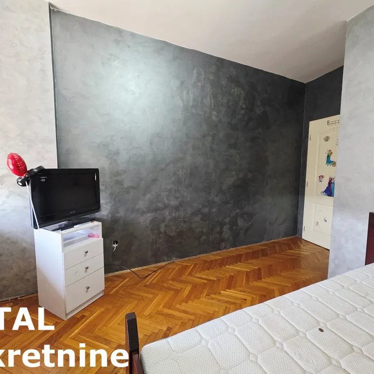 Trosoban stan na prodaju, Železnička Stanica, Novi Sad, 61m², 158.600 €