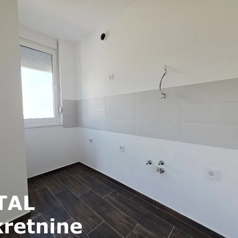 Stan Prodaja Novi Sad  56 m2