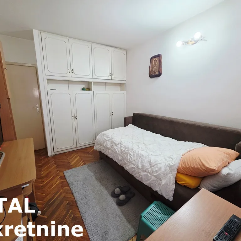 Trosoban stan na prodaju, Železnička Stanica, Novi Sad, 70m², 7. sprat, 165.000 €