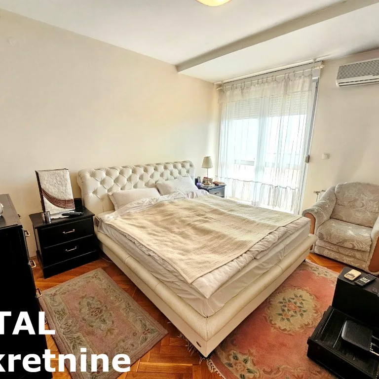 Četvorosoban stan na prodaju, Centar, Novi Sad, 148m², 4. sprat, 259.000 €