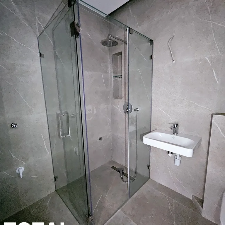 Četvorosoban stan na prodaju, Bulevar Oslobođenja, Novi Sad, 104m², 3. sprat, 320.320 €
