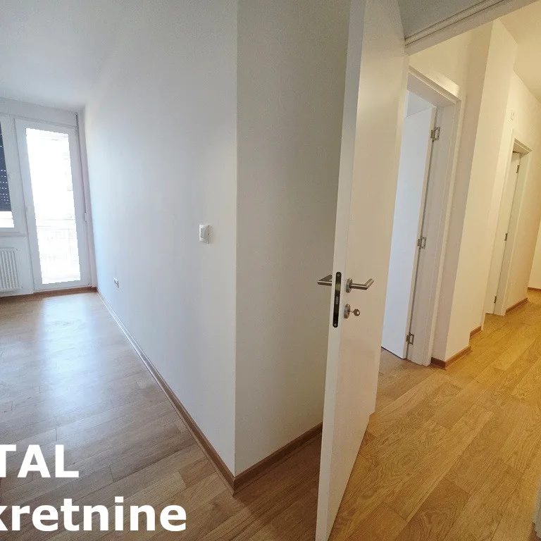 Četvorosoban stan na prodaju, Podbara, Novi Sad, 109m², 2. sprat, 360.400 €